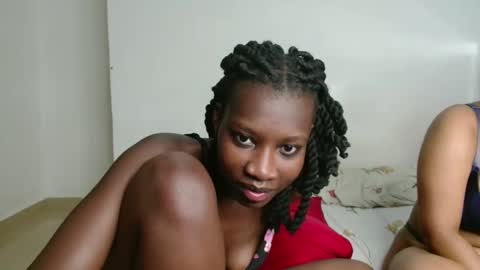 Pearl online show from October 21, 6:01 pm