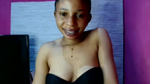 slimass31 online show from July 12, 11:38 pm