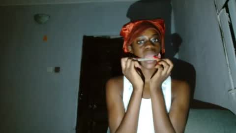 Slim online show from December 2, 5:09 am