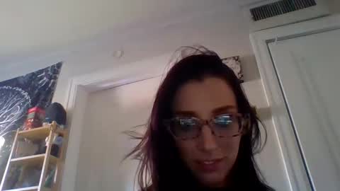 slummshadiee online show from February 16, 2:43 pm