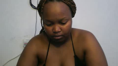 Snapshot of slutty_shan chatting on October 20, 10:51 am slutty_shan online show from October 20, 10:51 am