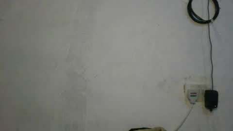 Snapshot of slutty_shan chatting on October 18, 9:23 am slutty_shan online show from October 18, 9:23 am