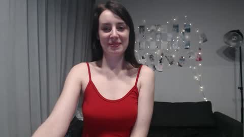 sly_fox10 online show from April 15, 6:52 pm