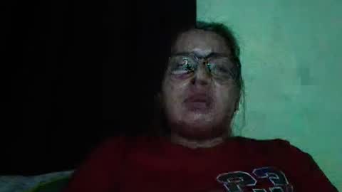 Snapshot of small_boobs59 chatting on January 28, 10:02 am Lovewella online show from January 28, 10:02 am