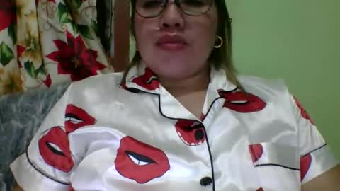 Lovewella online show from February 7, 1:48 pm