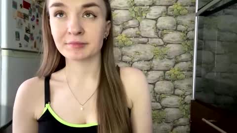 SmileForMe29x online show from April 29, 8:06 am