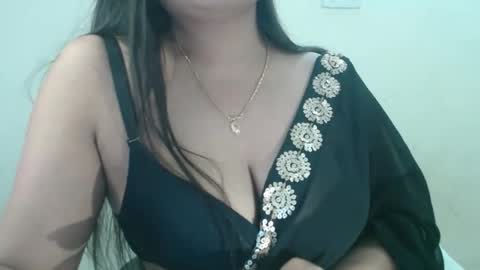 smiley online show from April 7, 9:11 am