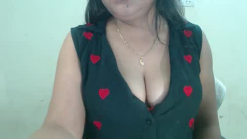 smiley online show from April 11, 12:06 am