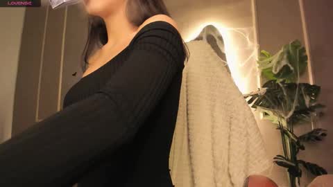 Snapshot of smoke_of_soul_ chatting on October 28, 1:50 pm Smoki online show from October 28, 1:50 pm