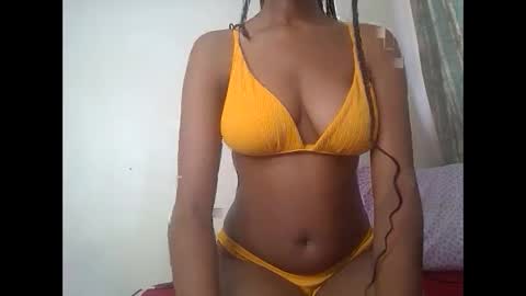 Snapshot of snowfox254 chatting on October 9, 7:56 am snowfox254 online show from October 9, 7:56 am