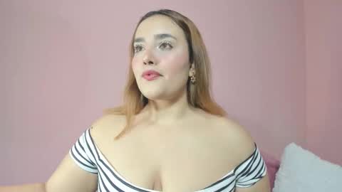 sofi_rojass online show from March 28, 2:22 am