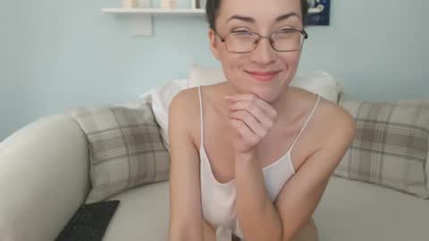 Sofi online show from February 22, 8:29 am