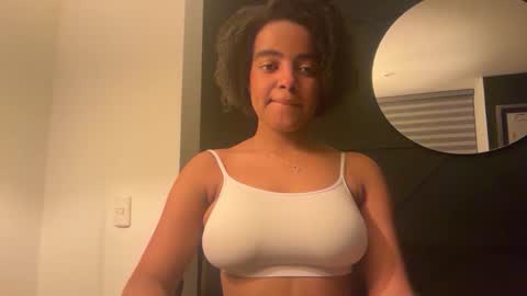 Sofi online show from April 22, 9:50 am