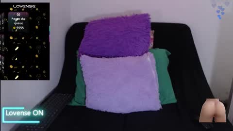 sofia  whitee online show from February 1, 8:35 am