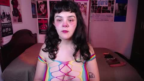 Sofi online show from February 28, 11:26 pm