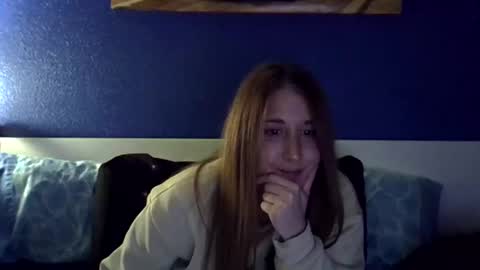 sofiaafrodita online show from December 4, 3:57 pm