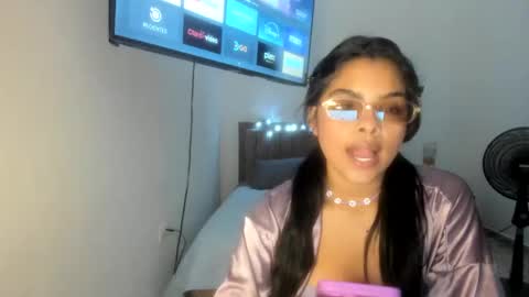 Danna Sofia online show from October 23, 6:58 pm