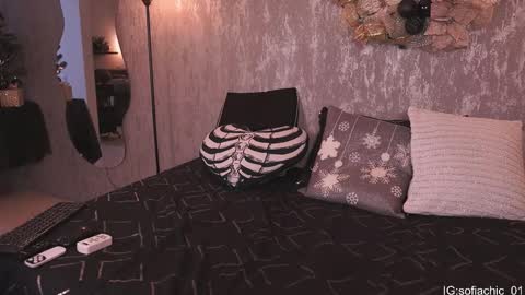 Sofia online show from December 19, 3:04 pm