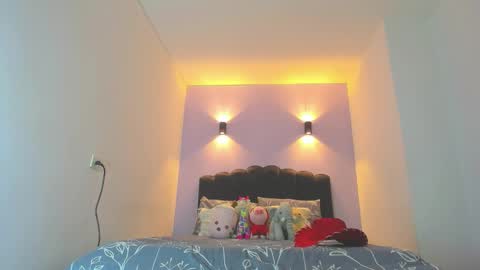 Sofia online show from October 31, 5:50 pm