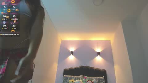 Sofia online show from October 25, 4:09 am