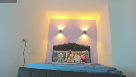 Sofia online show from October 17, 8:28 am