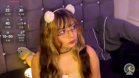 sofiakitty18 online show from March 21, 8:19 am