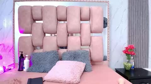 Sofia Sommers online show from October 31, 8:24 pm