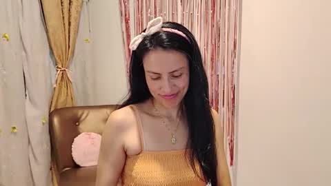 Sofi Bella online show from September 26, 4:59 pm