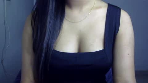 Snapshot of sofie_diva chatting on December 26, 6:22 pm divya online show from December 26, 6:22 pm