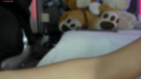 Snapshot of sofiewild_ chatting on October 1, 8:58 pm sofie online show from October 1, 8:58 pm