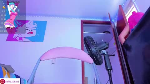  Sofa Daz  online show from February 14, 8:37 pm