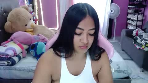 sofia Dreams online show from February 7, 8:13 pm