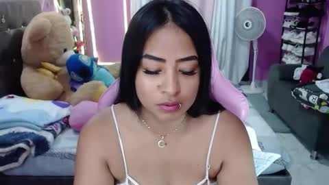 sofia Dreams online show from February 9, 2:14 am