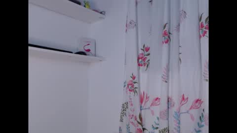 Snapshot of sofiii2005 chatting on October 30, 4:26 am Ana  Sofia online show from October 30, 4:26 am