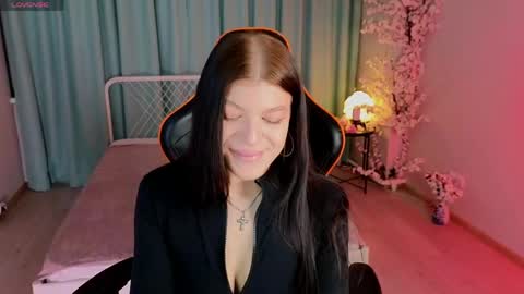 Jenny online show from April 12, 9:17 pm