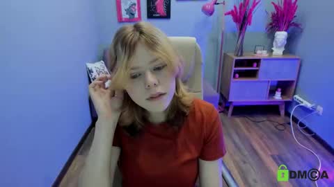 softflame online show from November 23, 10:50 am