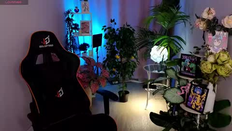 softixxx online show from May 2, 8:45 pm