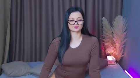 Sonya online show from April 6, 1:49 am