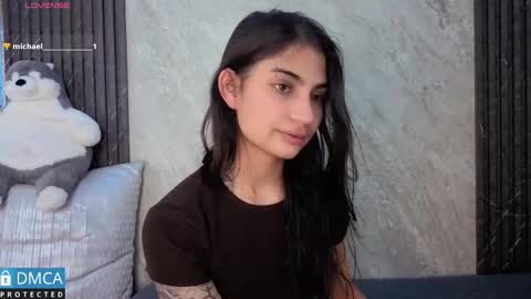 Sol  online show from October 28, 7:52 pm