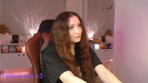 Becky online show from April 11, 8:01 pm