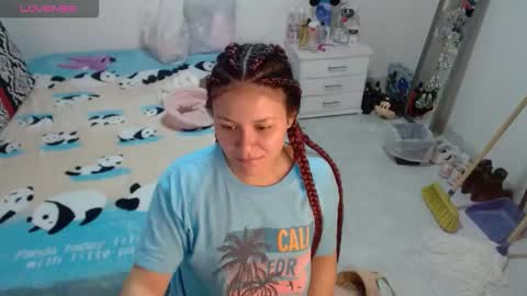 sonialatin69 online show from February 19, 10:08 pm