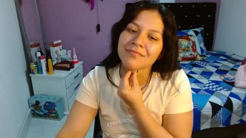 soniaplayass online show from December 13, 11:50 pm