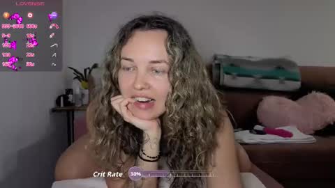 Snapshot of sonyaxbelle chatting on October 13, 4:42 pm Sonya Belle online show from October 13, 4:42 pm