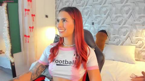 sophie online show from February 7, 7:23 am