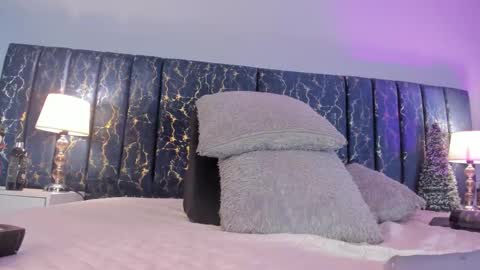 Sofia  online show from December 22, 2:09 pm