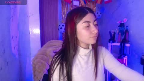 Sophia online show from July 18, 3:32 am