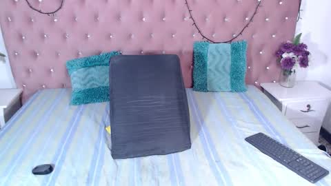 Sophia.. online show from March 14, 7:04 pm