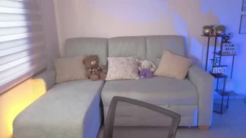 Sophie  online show from April 13, 2:29 pm