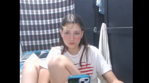 sophie online show from November 27, 7:55 am