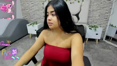 sophie_tay1 online show from April 5, 11:31 am